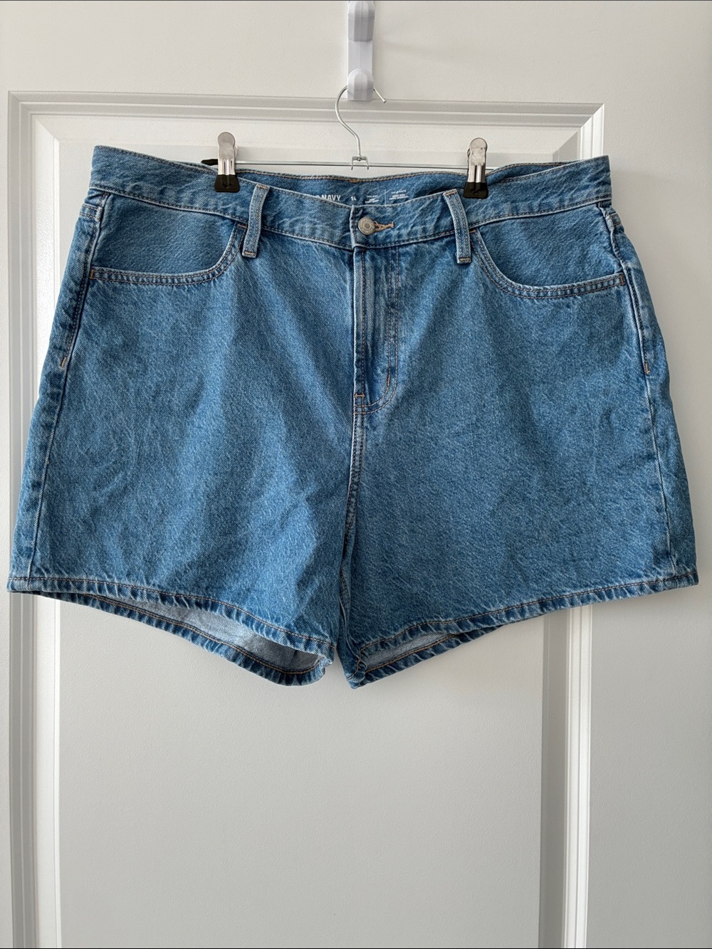 Old Navy Size 14 High-Rise Wow Baggy Shorts